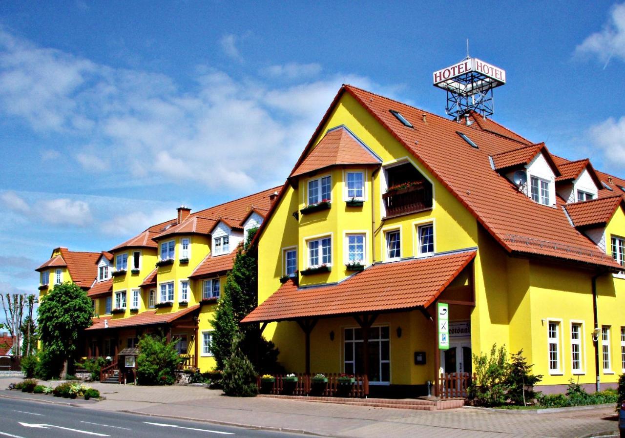 Landgasthof Zur Goldenen Aue ノルトハウゼン エクステリア 写真
