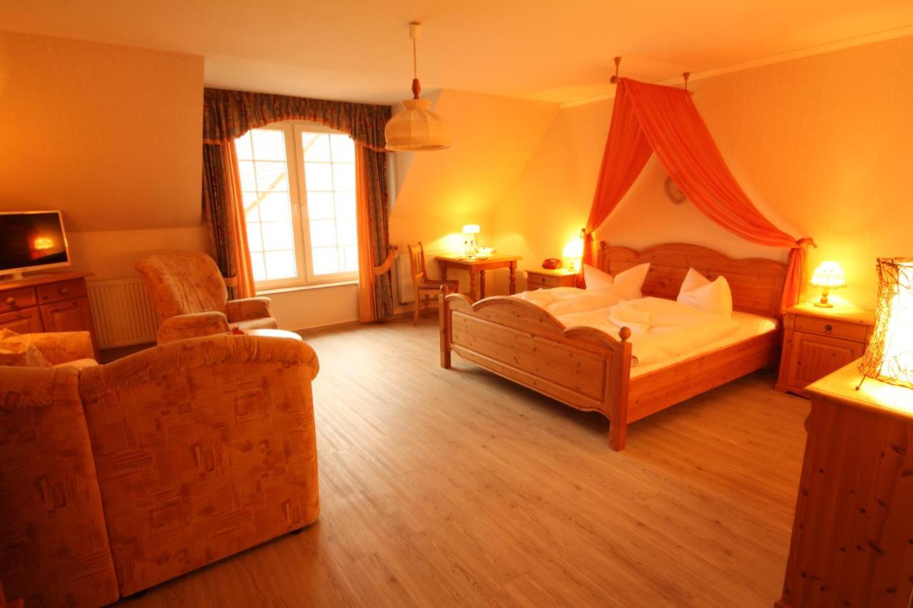 Landgasthof Zur Goldenen Aue ノルトハウゼン エクステリア 写真